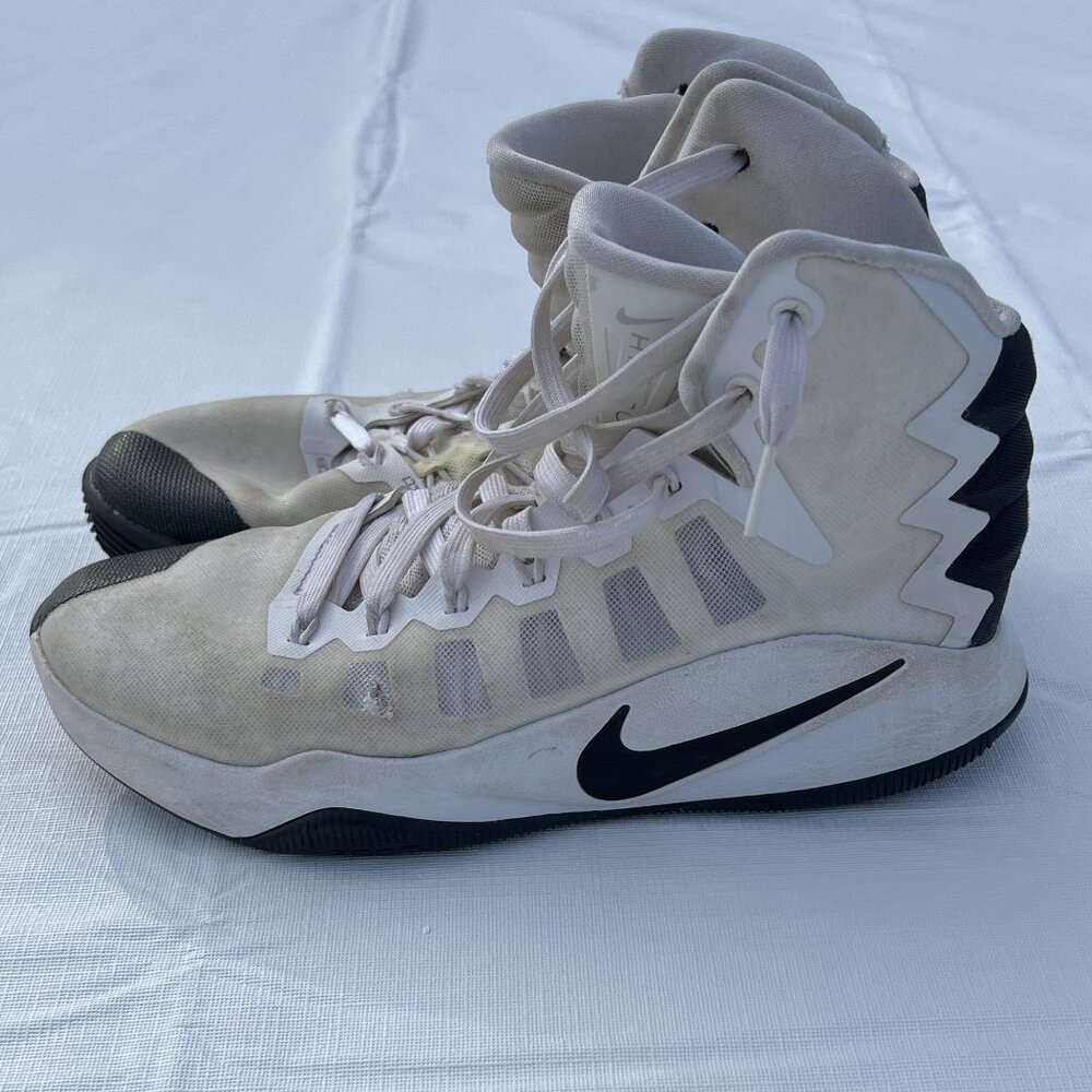 Nike Hyperdrunk Basketball Shoes Size 8